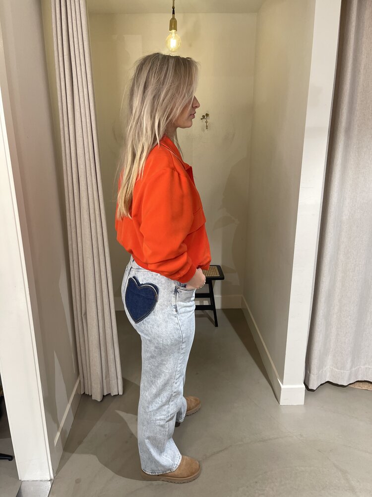 Raizzed Savanna Heart Light Blue Stone