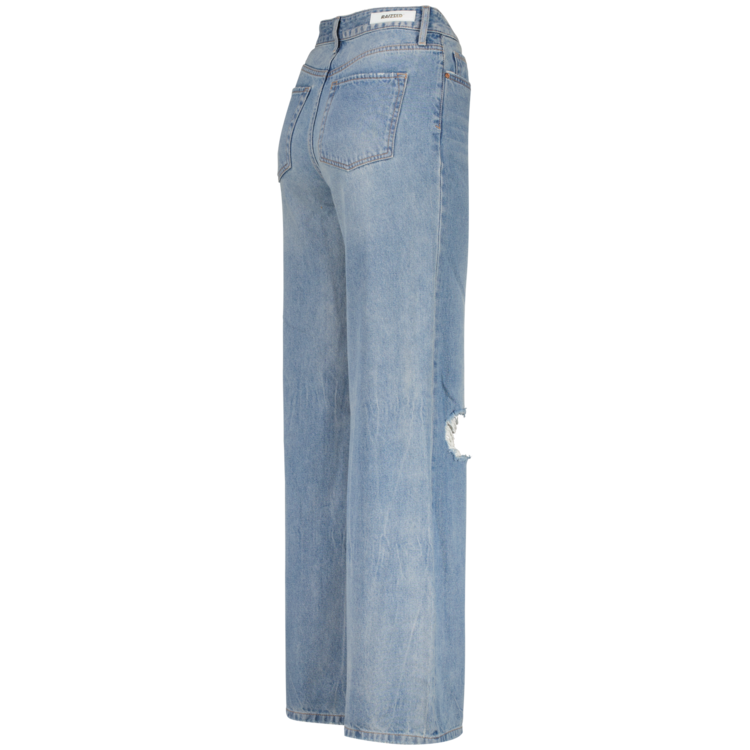 Raizzed Sky Crafted RD02 Mid Blue Stone