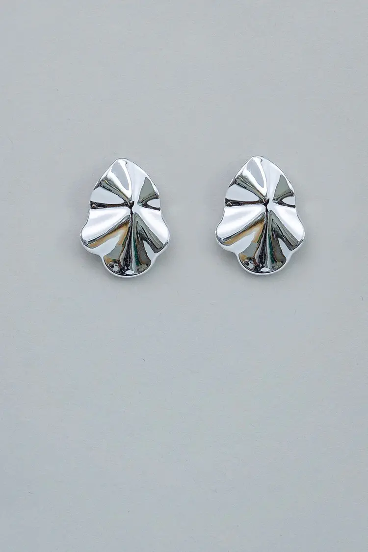 Bow19 Lip Earrings Silver S
