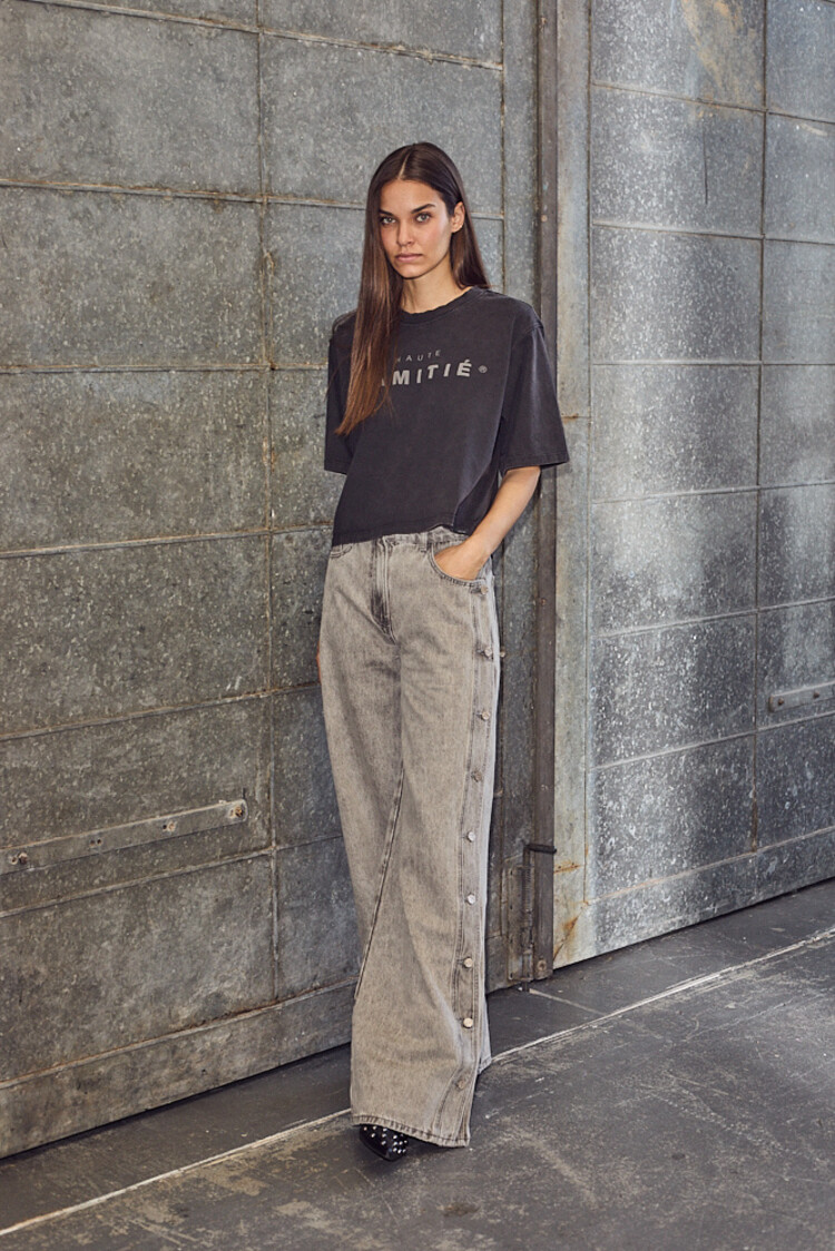 Haute L'Amitié Intro Rubber Logo Tee Black