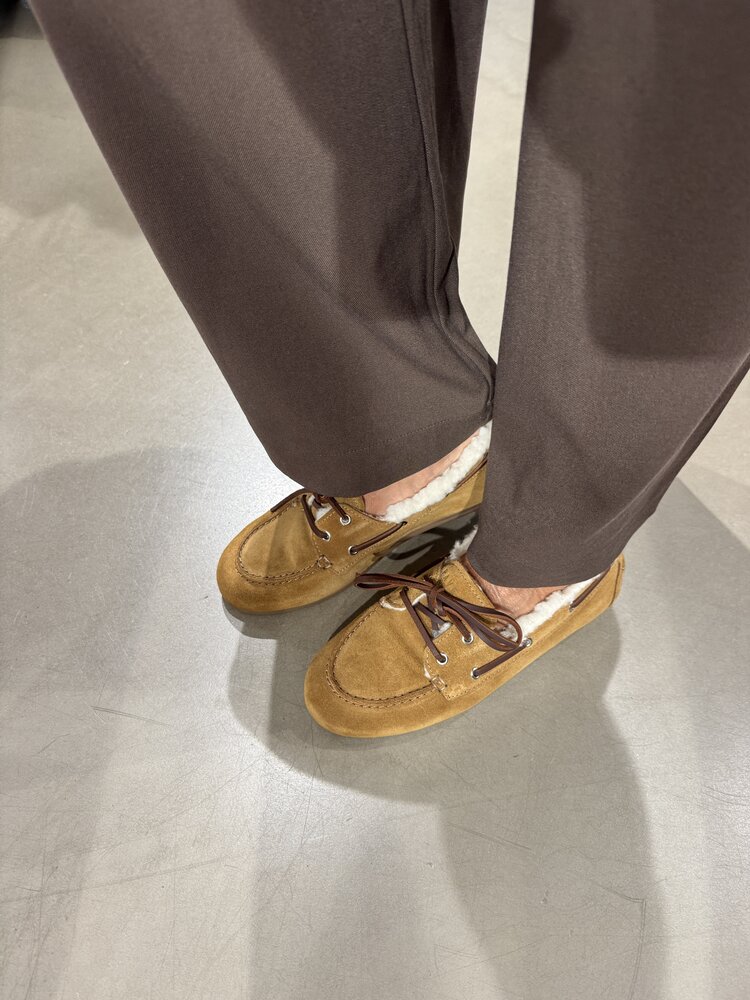 Pavement Vilde 255 Tan Suede