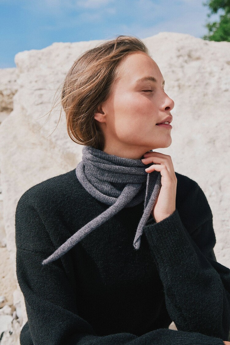 Neo Noir Misty Knit Scarf Antracit Melange