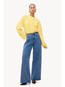 Loavies A Meadow Called Home