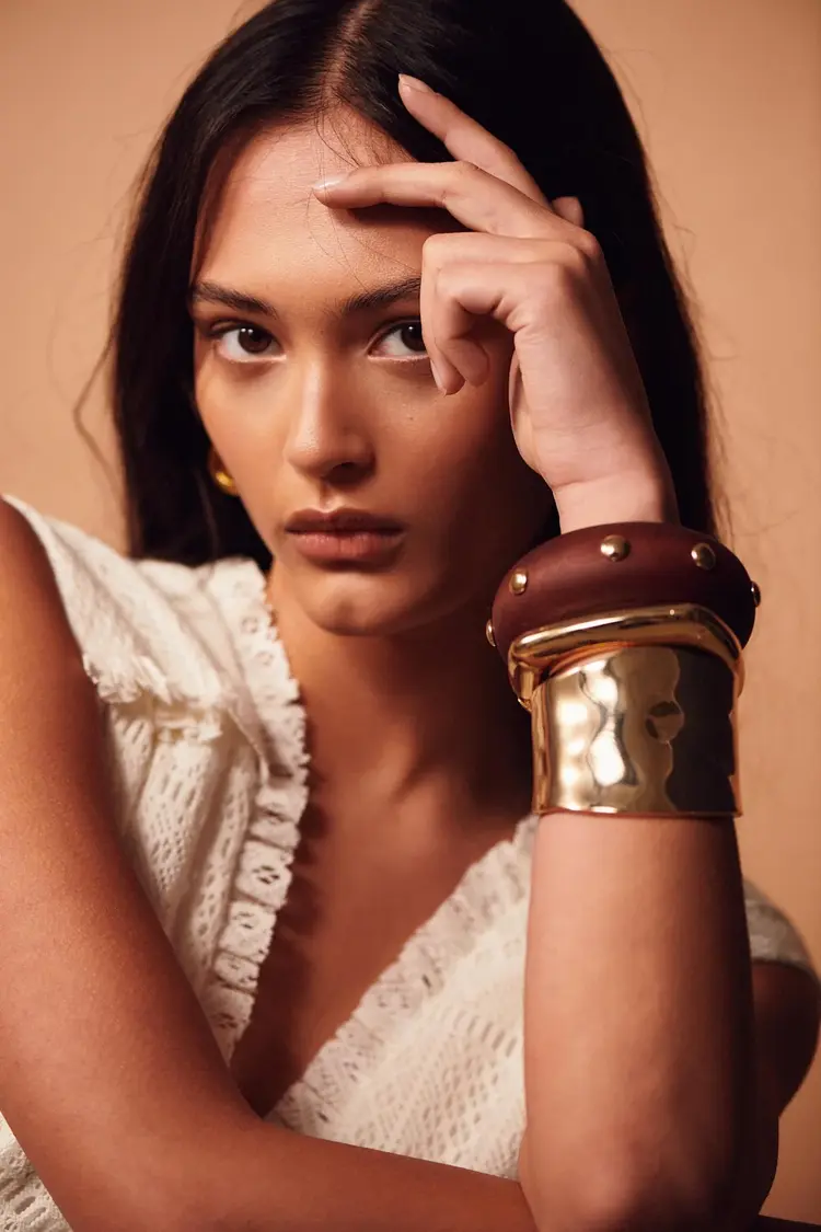 Bow19 Bold Bracelet Gold