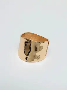 Bow19 Bold Bracelet Gold