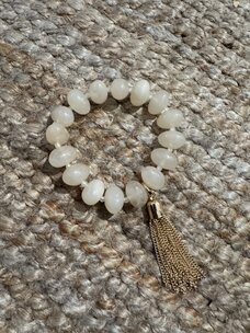 Bow19 Arta Bead Bracelet Cream