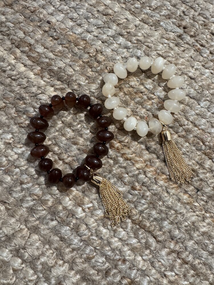 Bow19 Arta Bead Bracelet Cream