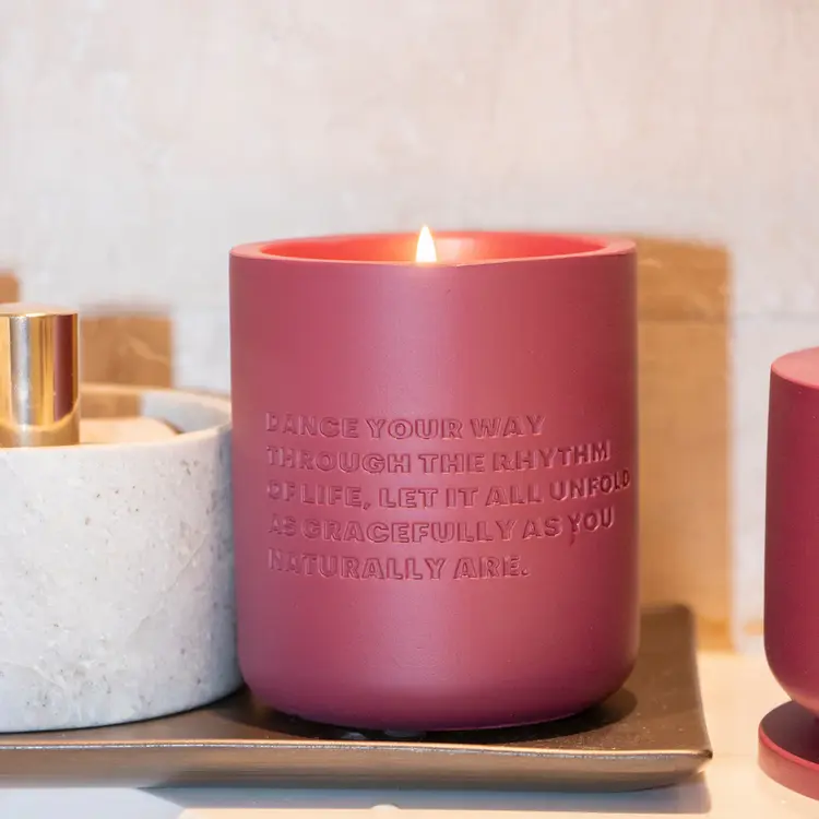 The Gift Label Cemented Candle 170gr - STUDIO - Dance Your Way