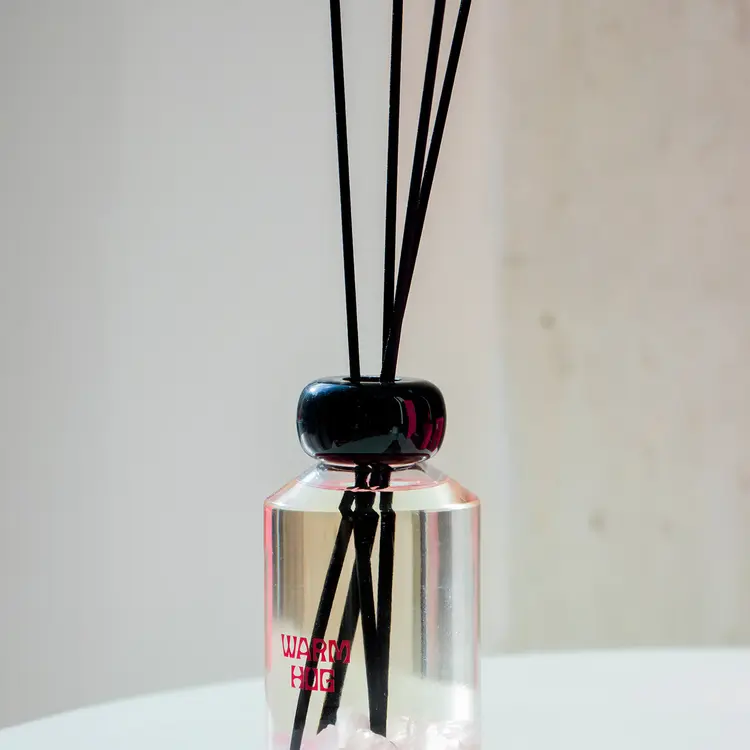 The Gift Label Reed Diffuser 200ml - Warm Hug