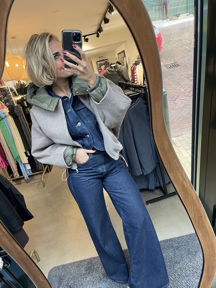 Just be Jolie Sarah Bomber Jacket Taupe