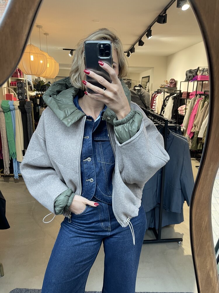 Just be Jolie Sarah Bomber Jacket Taupe