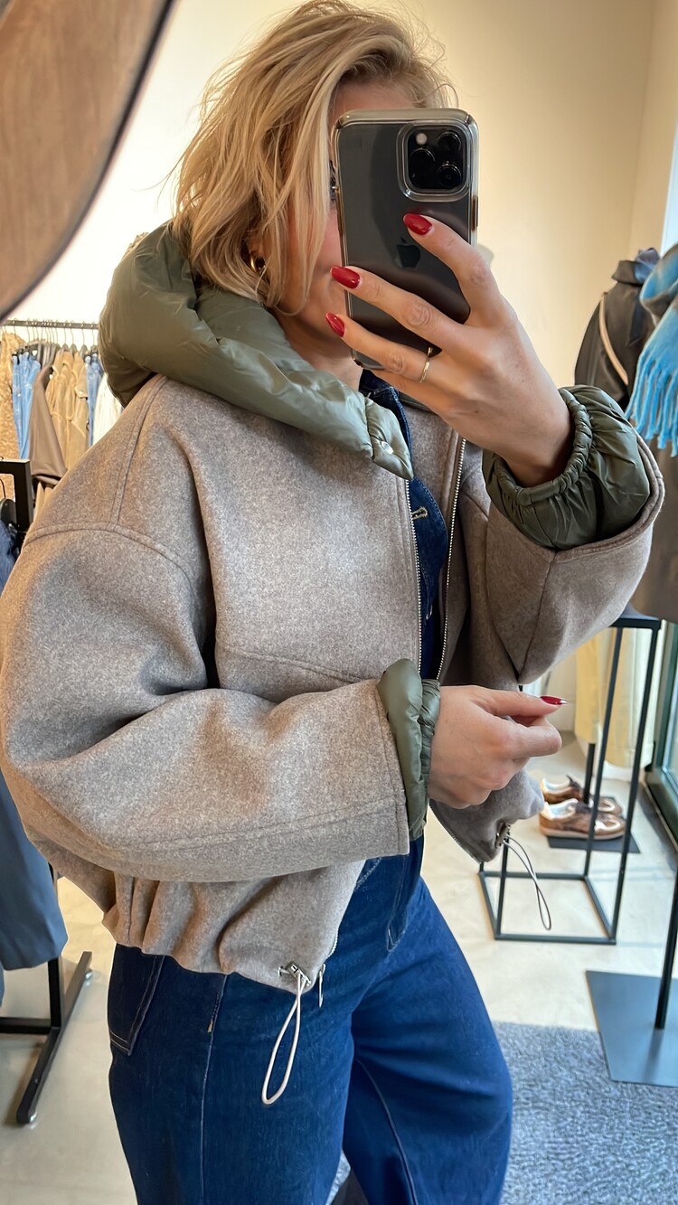 Just be Jolie Sarah Bomber Jacket Taupe