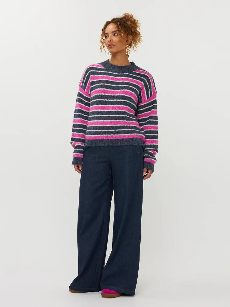 Ydence Knitted Sweater Aria Navy/Fuchsia