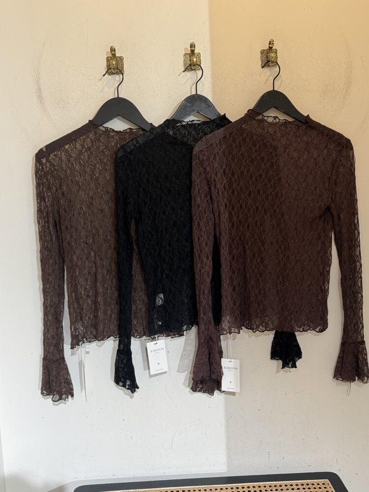 Just be Jolie Annabelle Lace Top Bordeaux