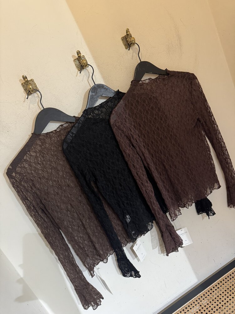 Just be Jolie Annabelle Lace Top Black