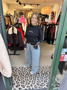 Just be Jolie Annabelle Lace Top Black