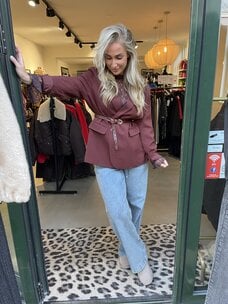 Just be Jolie Annabelle Lace Top Bordeaux