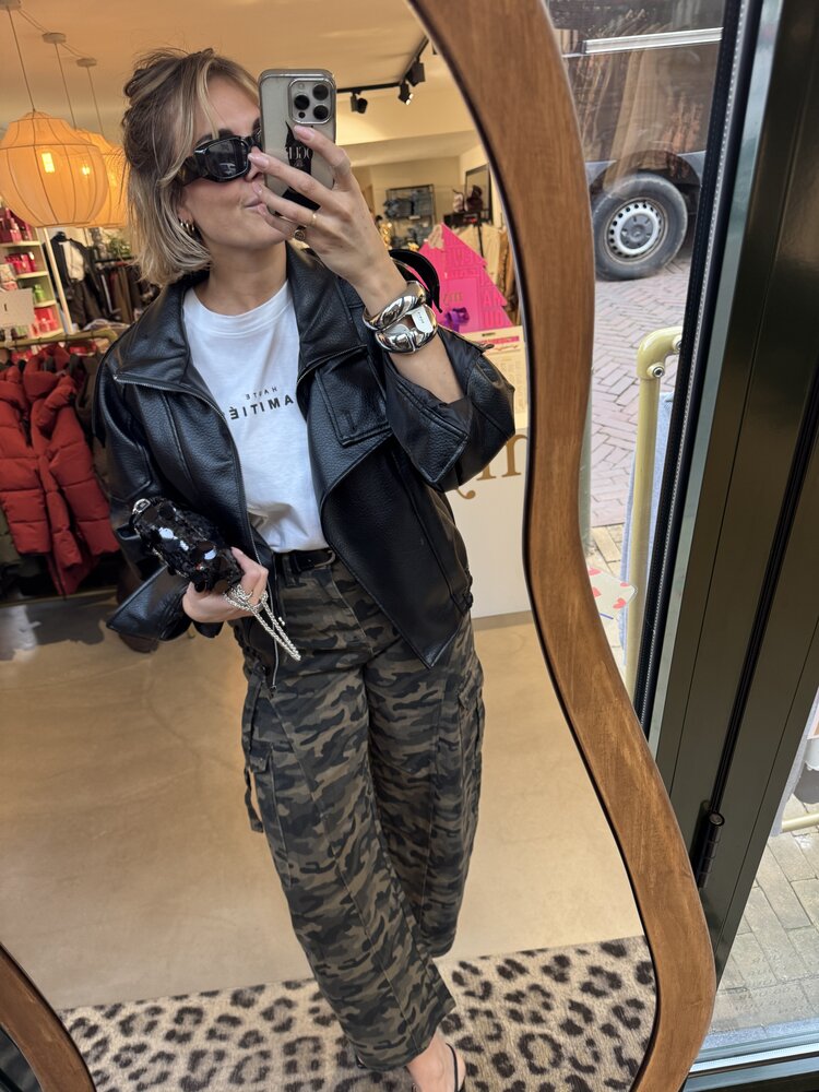 Just be Jolie Camo Barrel Jeans