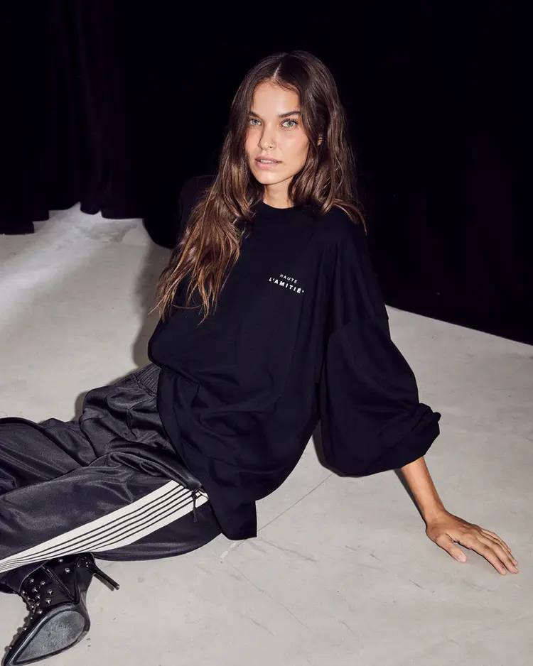 Haute L'Amitié Crew Neck LS Tee Black