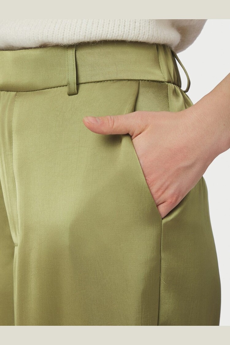 Neo Noir Emmett Heavy Sateen Pants Sage Green