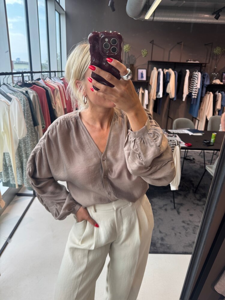 MSCH Ramona Rikkelia Volume Shirt Mountain Trail