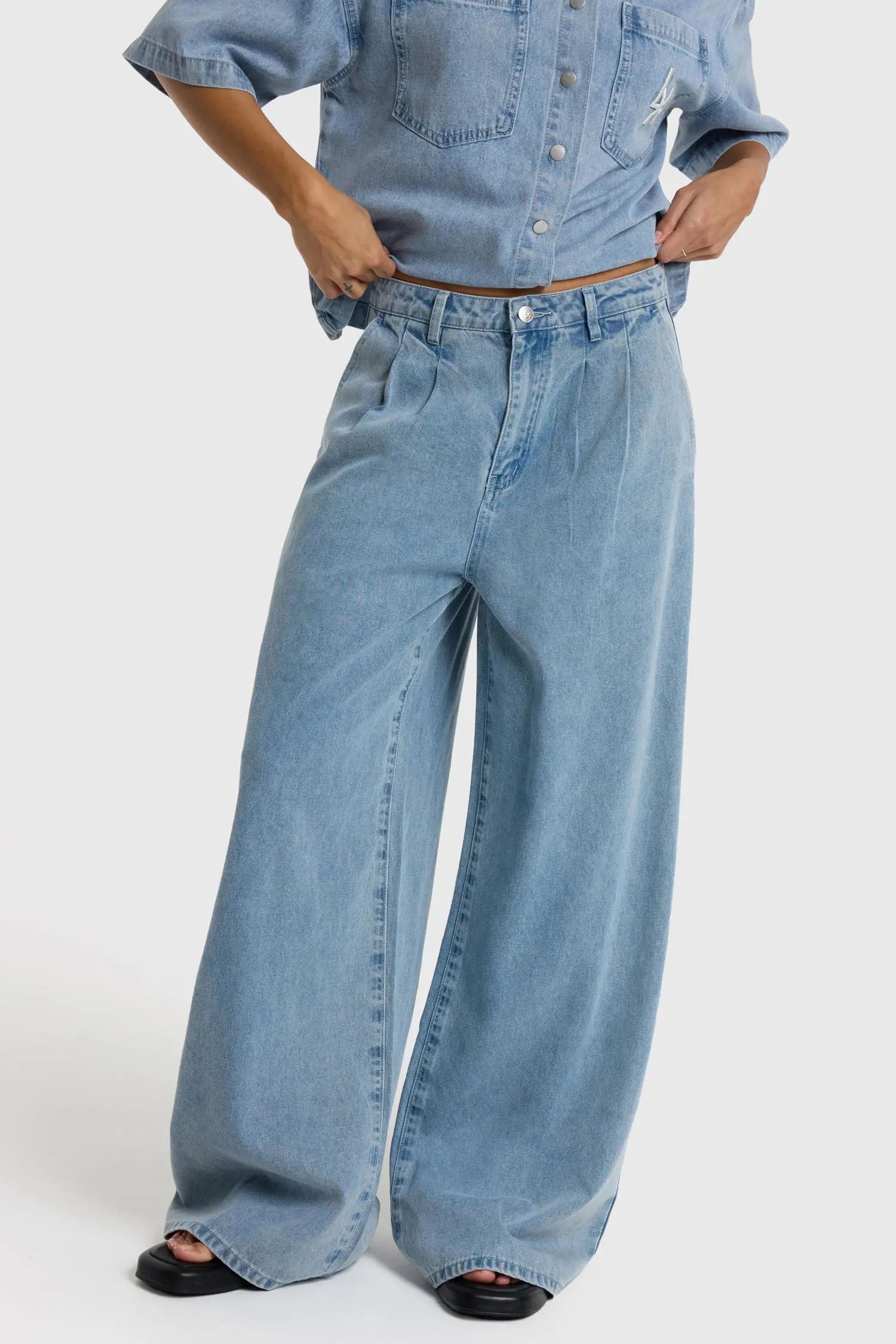 Ladies Woven Denim Wide Pants Light Blue Denim - Just be Jolie
