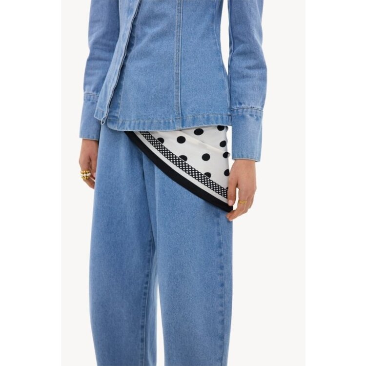 Loavies Frozen In Thought