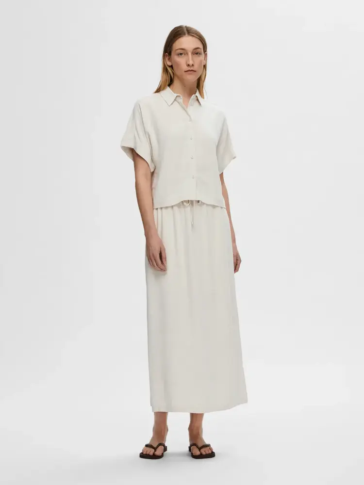 Selected Femme Viva SS Cropped Sun Shirt Noos Sandshell