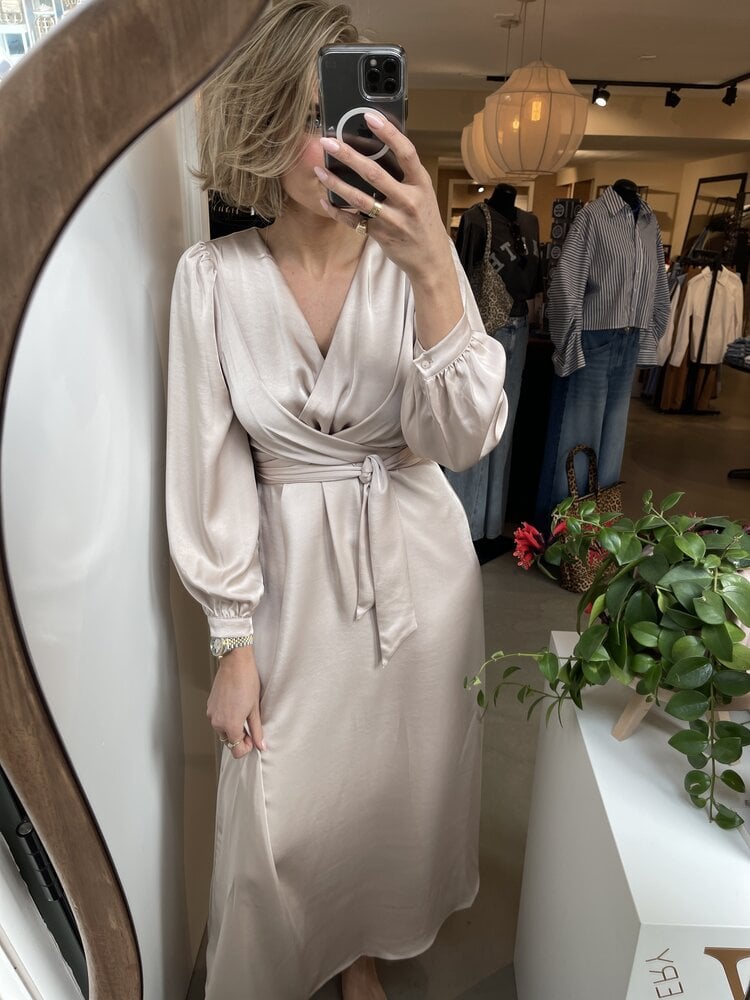 Neo Noir Bretti Heavy Sateen Dress Champagne