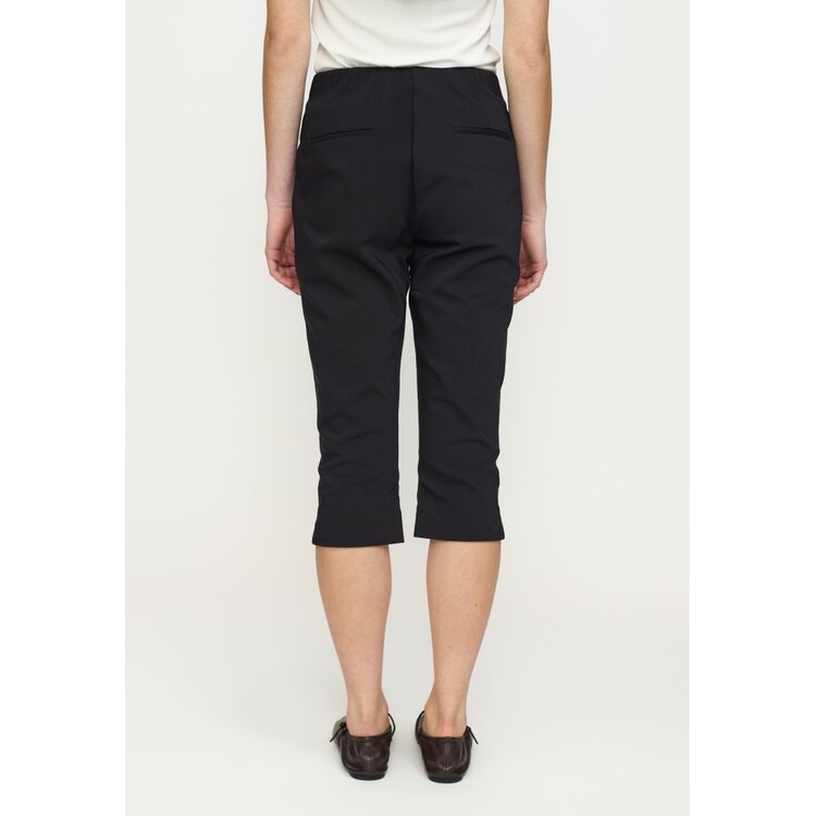 Soft Rebels Hibiscus Capri Black