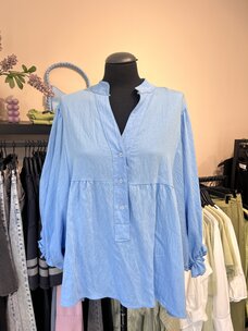 Just be Jolie Juul Blouse Sky Blue