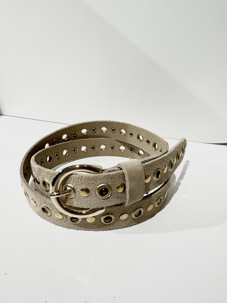 Elvy Suede Ecru/Gold Studs