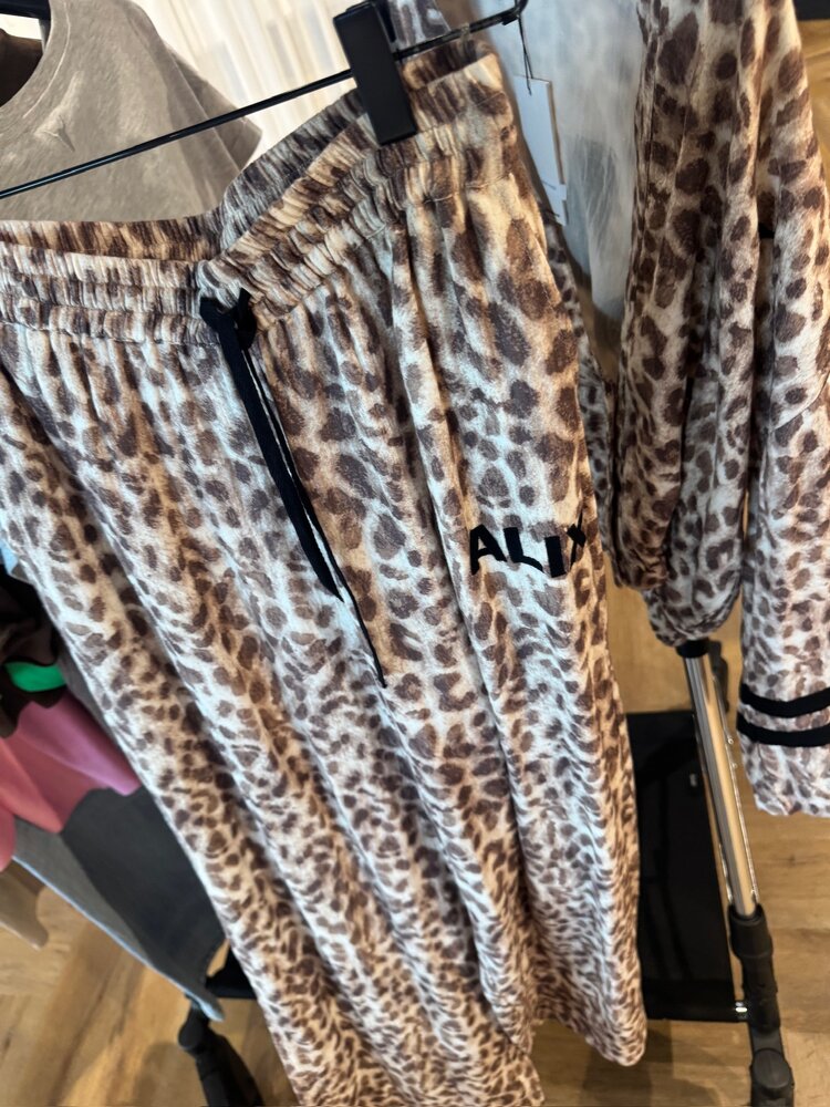 Alix The Label Ladies Woven Sporty Animal Pants Animal