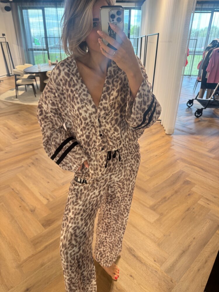 Alix The Label Ladies Woven Sporty Animal Pants Animal