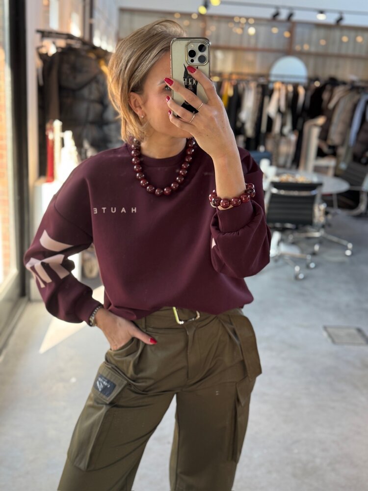 Haute L'Amitié Maxi Split Logo Sweat Wine