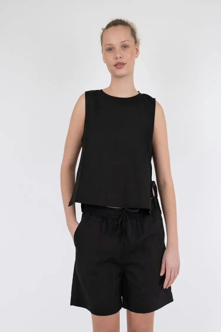 Neo Noir Svetlana Linen Top Black