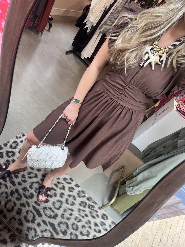 Just be Jolie Evy Brown