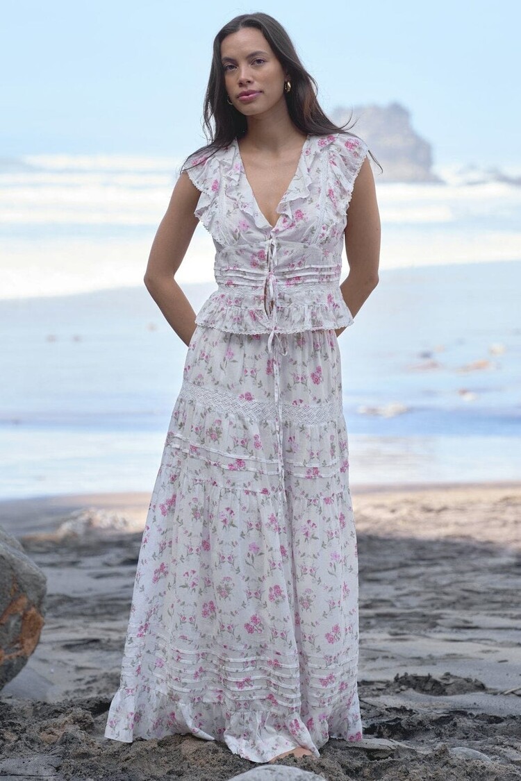 Neo Noir Netails Spring Flower Top Off White