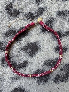 Bulu Brands The Lola Necklace Burgundy
