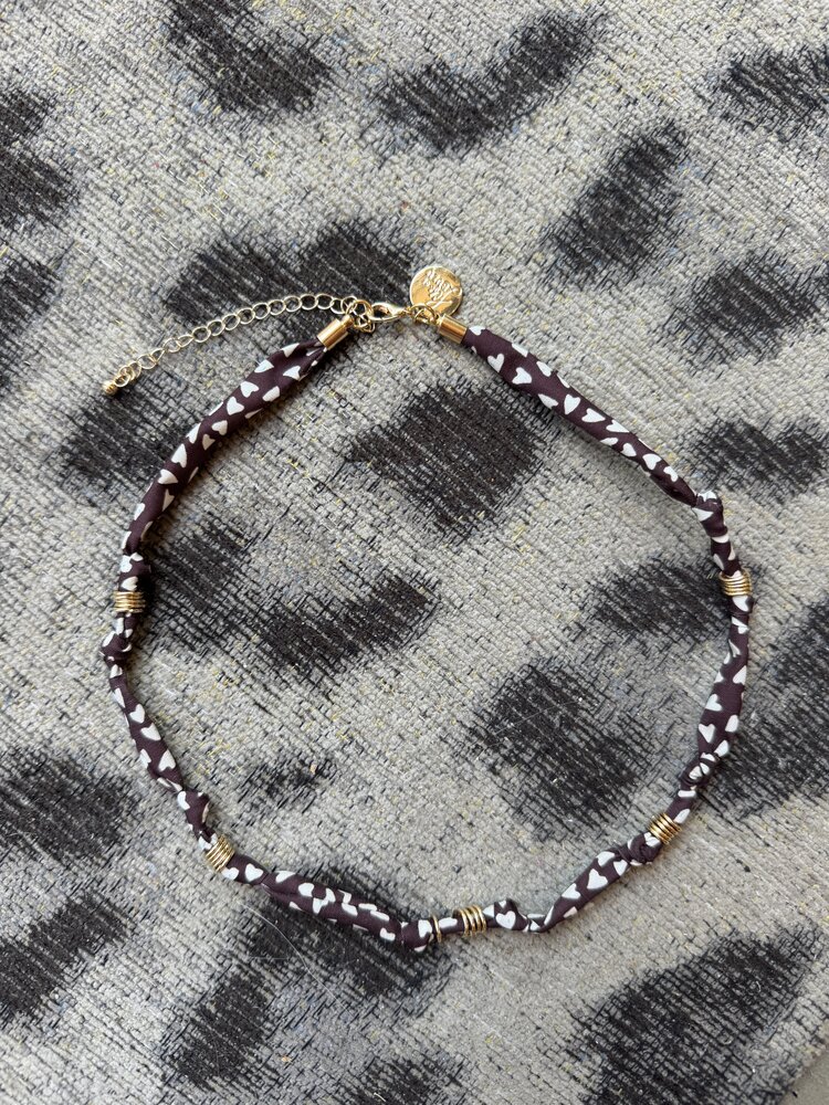 Bulu Brands The Lola Necklace Brown Hearts