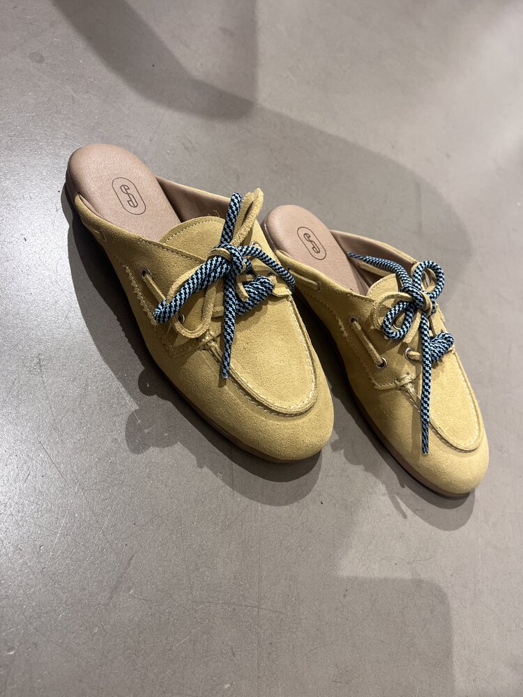 Just be Jolie Loafer Lou Butter Yellow