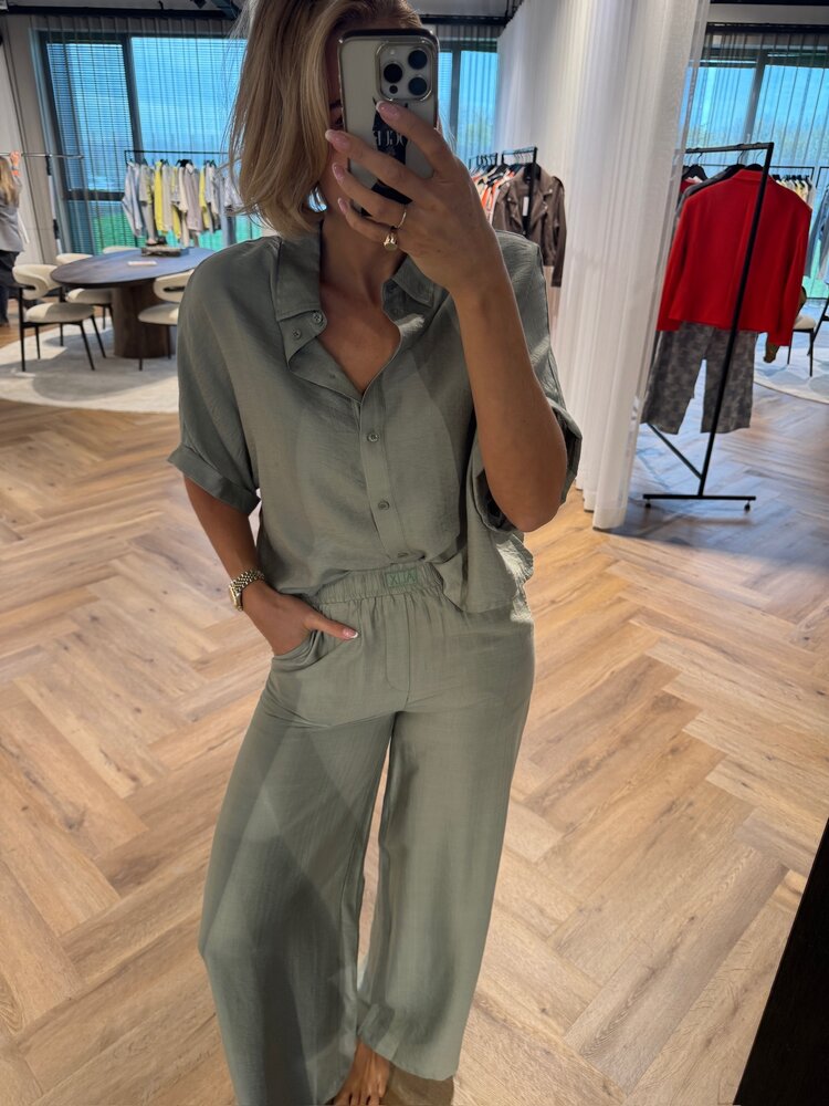 Alix The Label Ladies Woven Irregular Oversized Blouse Light Army