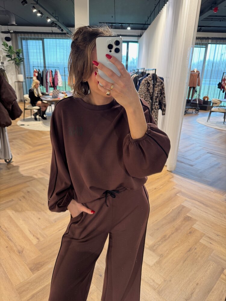 Alix The Label Ladies Knitted Piping Pants Warm Brown