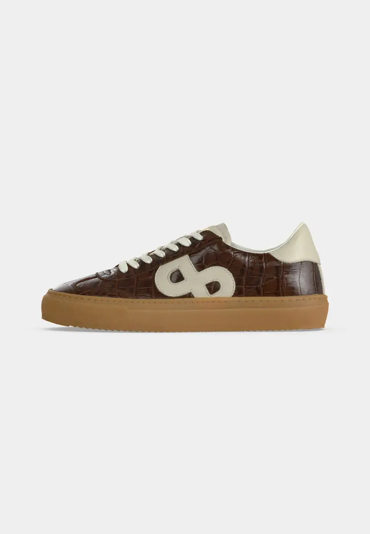 Pavement Pakohia Croco Brown