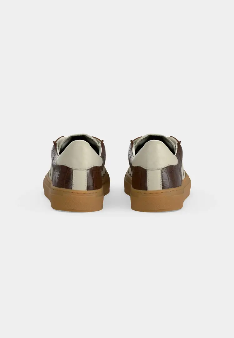 Pavement Pakohia Croco Brown