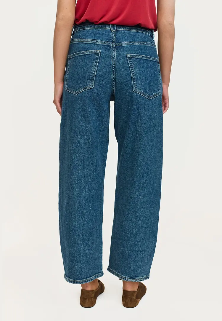 Soft Rebels Amelie Cropped Barrel Jeans Mid Waisted Blue Denim