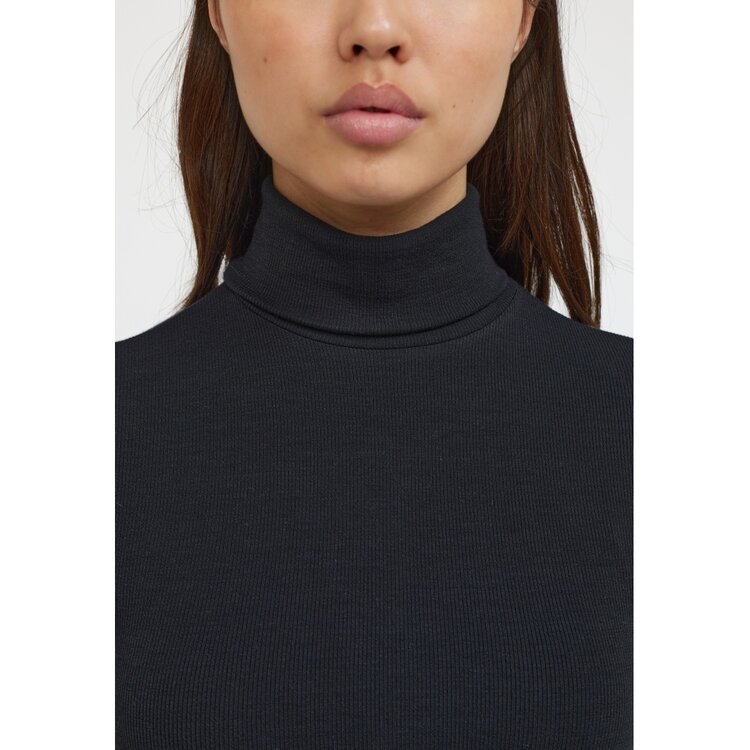 Soft Rebels Fenja Rollneck Top Black