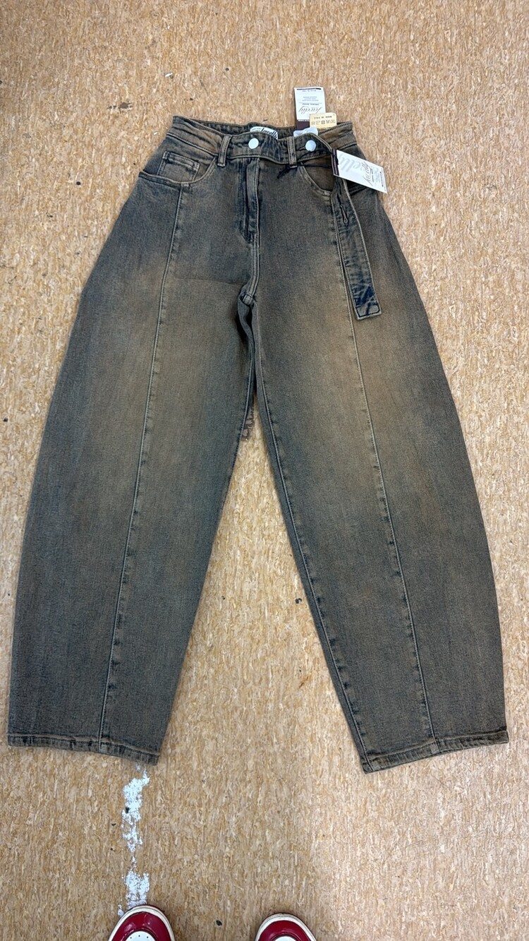 Just be Jolie Livia Barrel Jeans