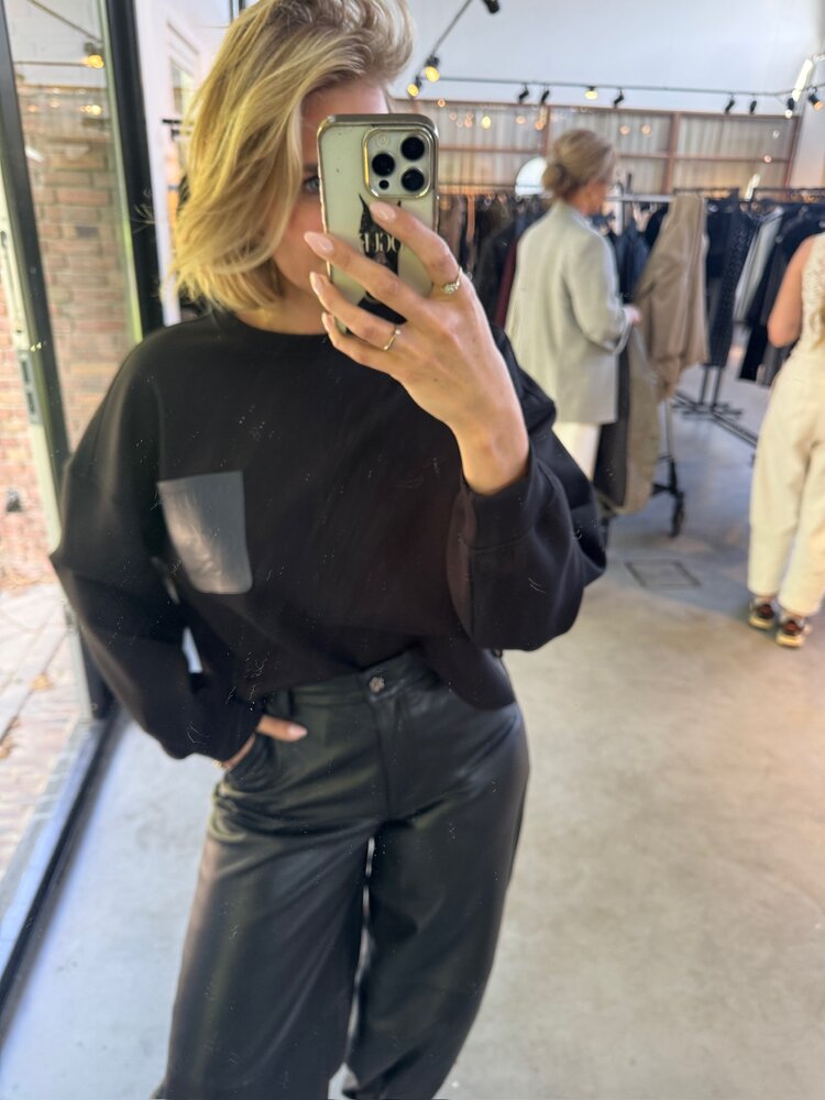 Co'Couture Maxi Crop Zip Pocket Sweat Black