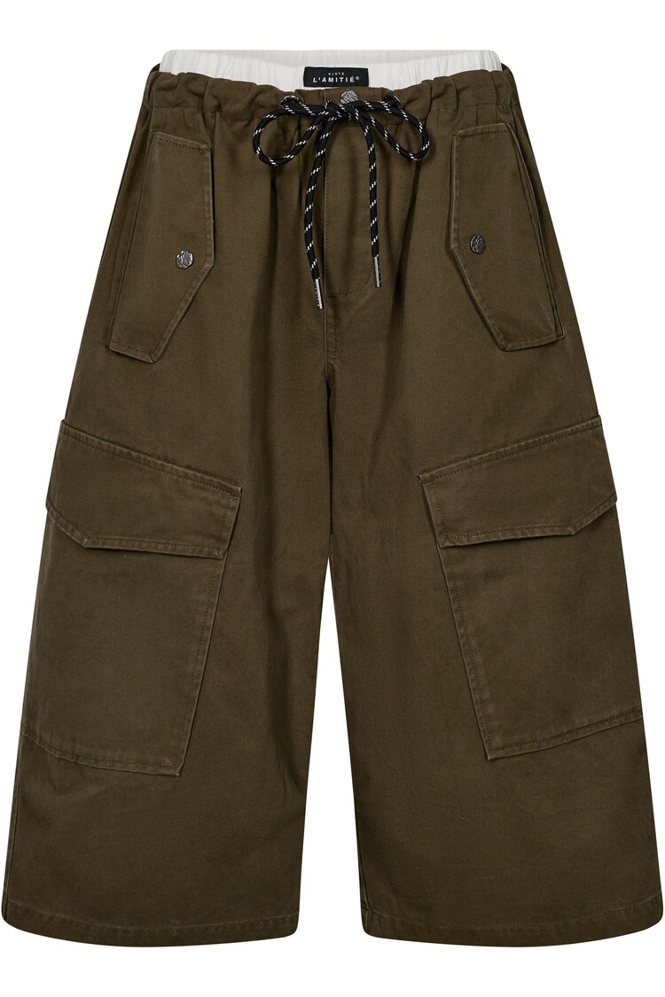 Haute L'Amitié Pull On Cargo Bermudas Army